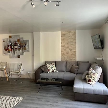 Superbe Appartement Au Bord Du Canal De St Quentin Σεν-Κεντέν Εξωτερικό φωτογραφία